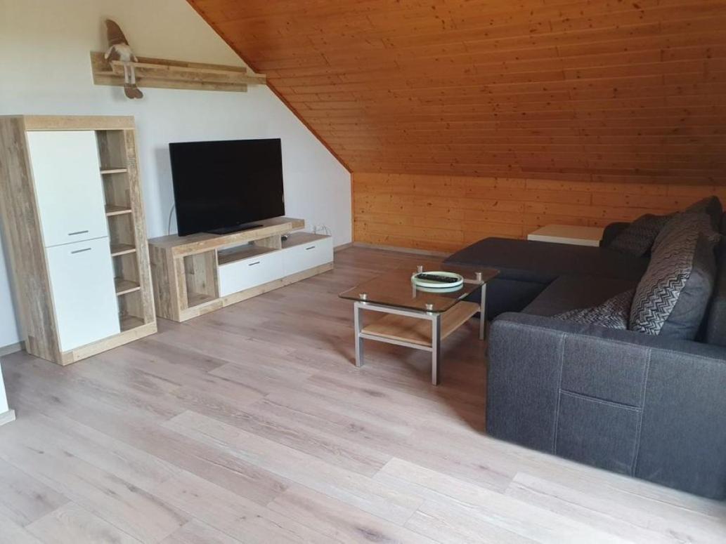 Ferienwohnung Zur Schoenen Aussicht Бухен Екстериор снимка